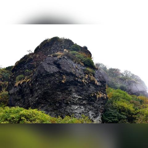 梵净山，云海之上的净土梵音